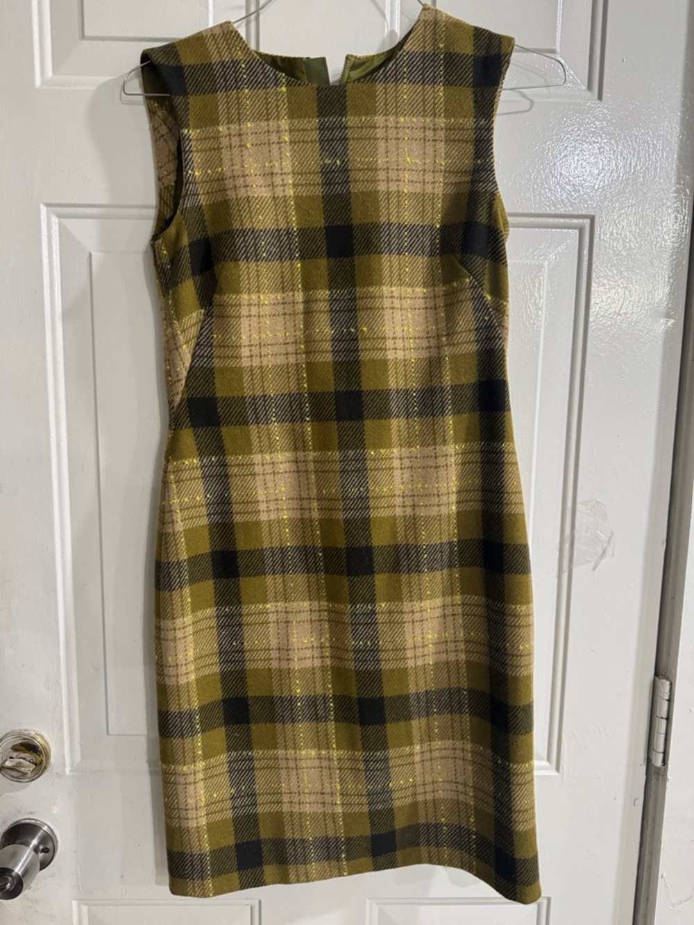 Hobbs size 4 Plaid Sleeveless Midi Dress in Olive and Beige